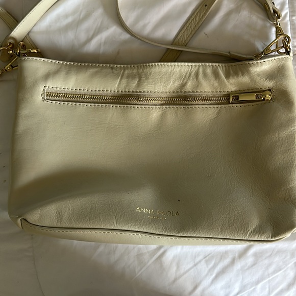 Weaved design cream cross body purse - Picture 3 of 7